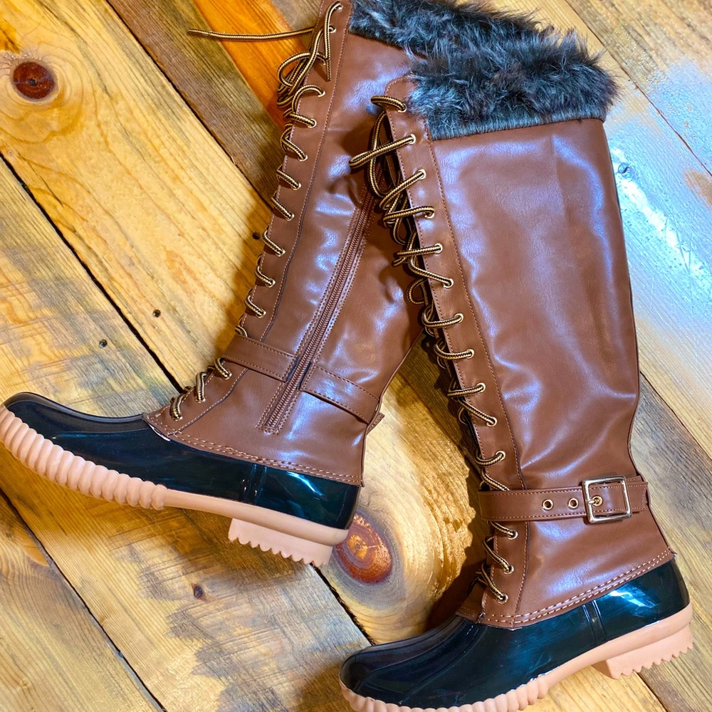 Tall Lace Up Duck Boots 🦆